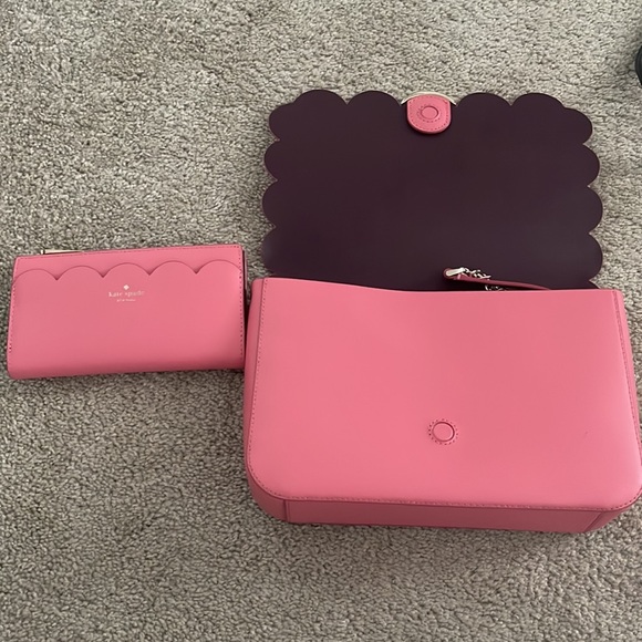 Kate Spade Wallet & Purse - Picture 2 of 6